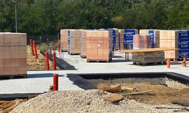 Családi ház építés: Buktatók, költségek, ötletek – erre figyelj, ha belevágsz életed nagy kalandjába