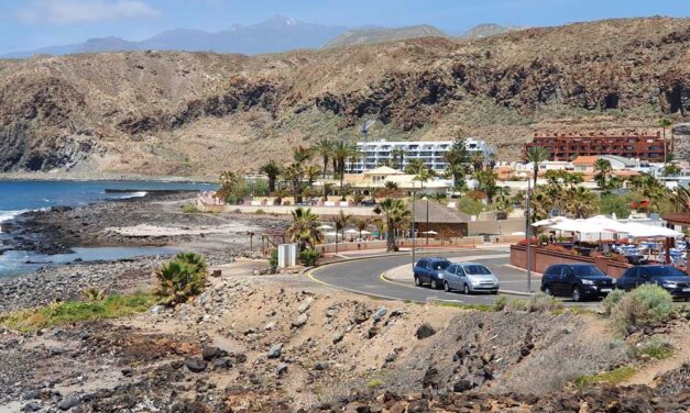 Tenerife ingatlanpiaca 2026: Miért lett a rejtőzködő luxus oázisa Tenerife, Palm-Mar pedig a befektetők kedvence?
